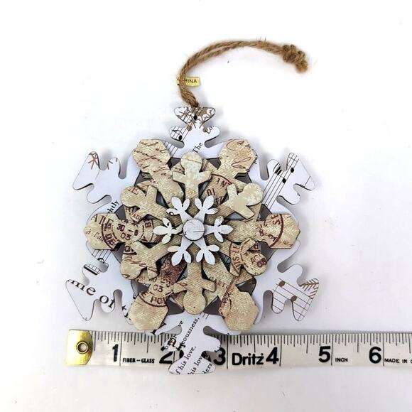 Snowflake Christmas Ornaments 4.5" Set of 3 Cardboard Hanging Cottage NEW NWT - Picture 4 of 8